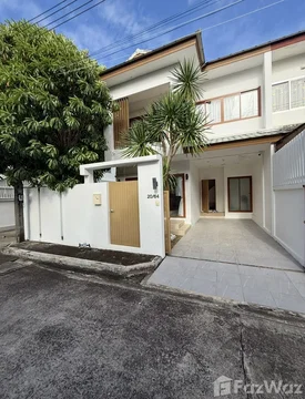 Rare Corner Townhouse for Sale – Bangtao, Phuket 6669237