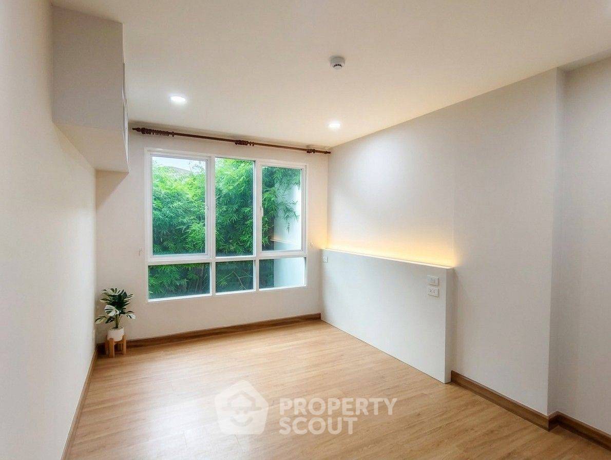 picture Great Value 1-BR For Sale At Voque Sukhumvit 16 Condominium Near MRT Queen Sirikit (ID 3195533) - 14/17
