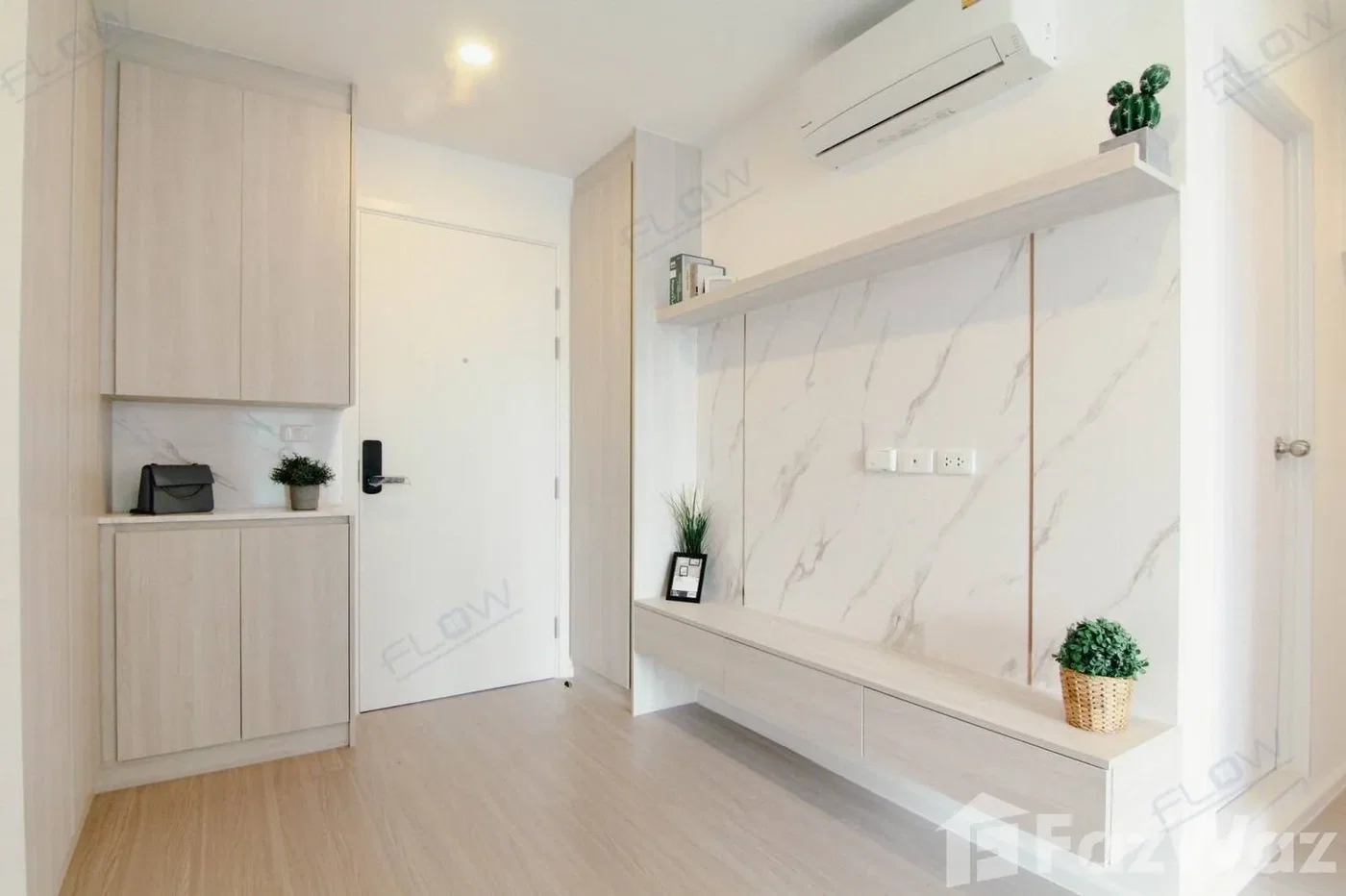 picture 1 Bedroom Condo for sale at Denim Jatujak  6678694 - 2/10