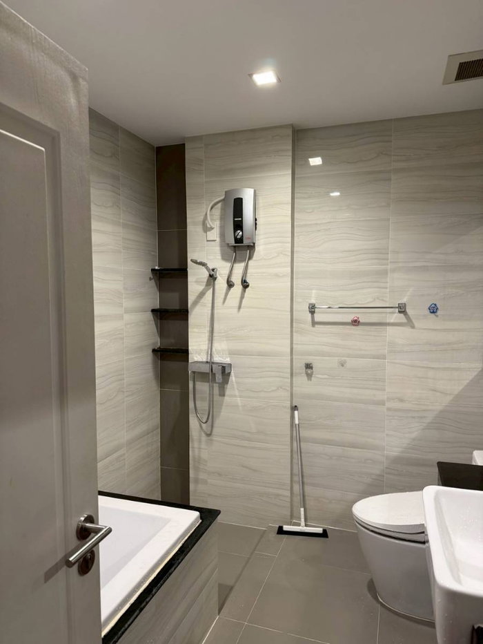 รูป 🍀 #ForRent 🔥45,000🔥บ้านโครงการคุณภาพ 🔥ใกล้ DBS ราชพฤกษ์ 🏡 #PetFriendly
📍 Life Bangkok Boulevard : Ratchapruk Rattanathibet
ไลฟ์ บางกอก - รูปที่ 7/11