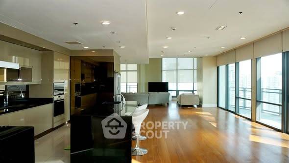 picture 6-BR 365 Sqm, 23rd-Floor At Bright Sukhumvit 24, BTS Phrom Phong (ID 3197056) - 2/9
