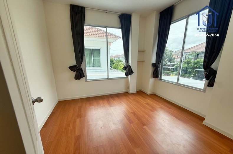 รูป ขายบ้านเดี่ยว 2 ชั้น หมู่บ้าน รสิกา เทพารักษ์ ถนนบางพลี-ตำหรุ ใกล้เซ็นทรัลบางนา และ BTS บางนา - รูปที่ 8/12