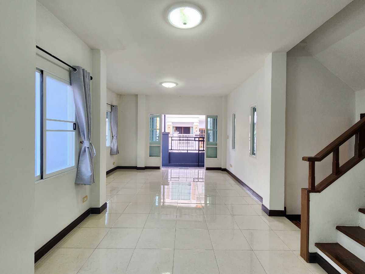 picture TOWNHOUSE (Phanason Residence Village) - 10/21
