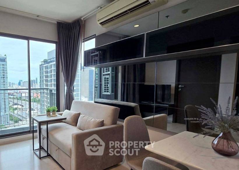 picture 27th-Floor 2-BR Condo At Rhythm Asoke Near MRT Phra Ram 9 (ID 3191746) - 1/7