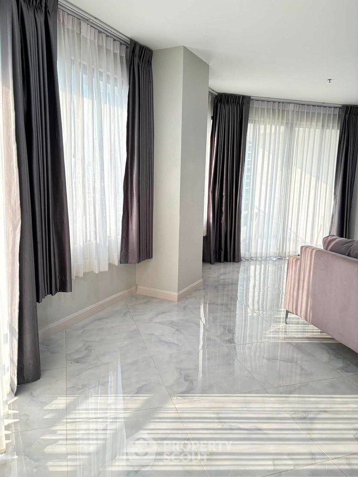 picture 2-BR 202 Sqm At Moon Tower Condominium Near BTS Thong Lo (ID 3195435) - 14/18