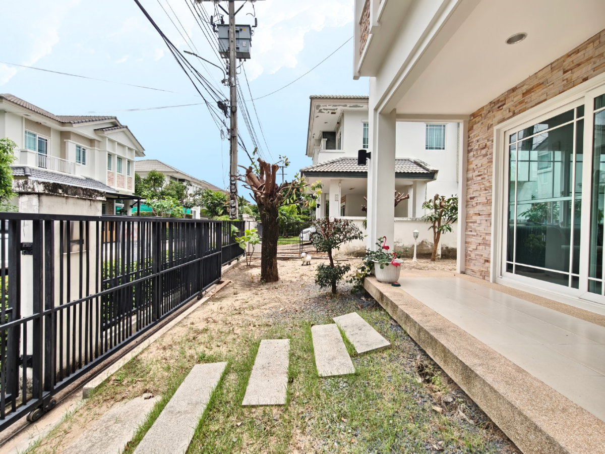 รูป บ้านเดี่ยวพร้อมอยู่ที่มีส่วนกลางระดับ Luxury โครงสร้างดีไม่ต้องซ่อม คุ้มค่าที่สุด ใกล้โรงเรียนนานาชาติชื่อดัง - รูปที่ 18/26
