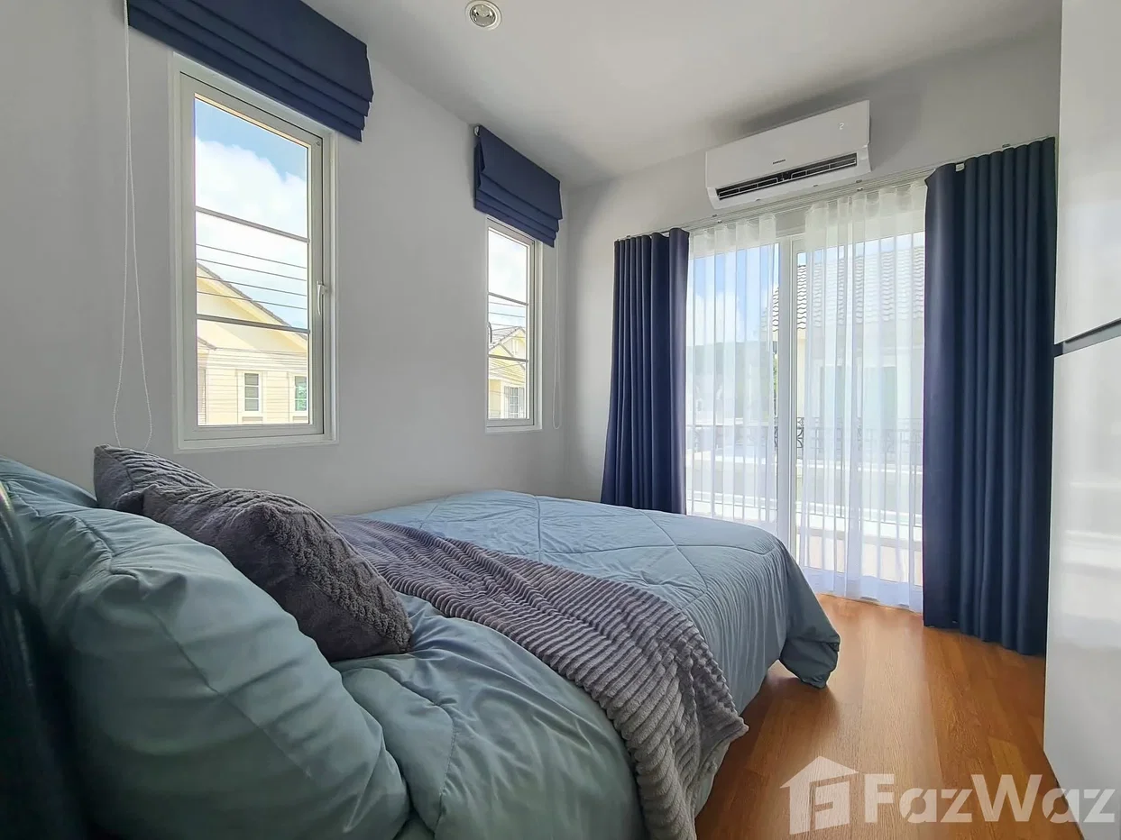 picture 4BR Corner House with Large Private Garden 6672726 - 10/23