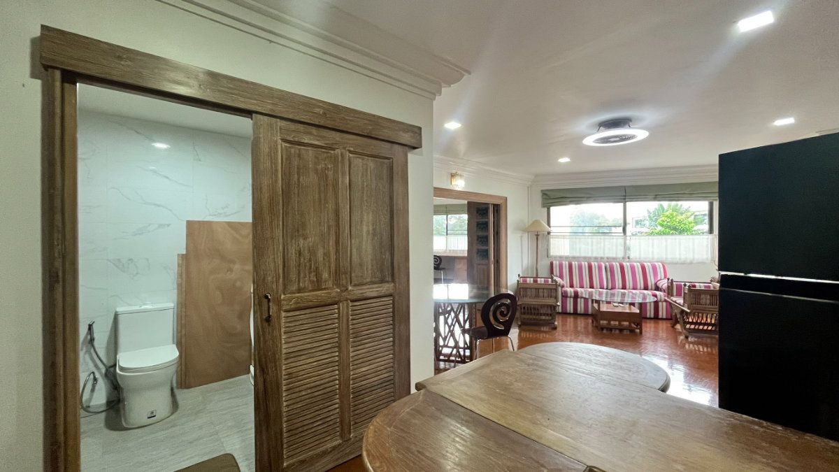 picture Spacious Riverside Condo with Doi Suthep & Ping River Views - 10/20