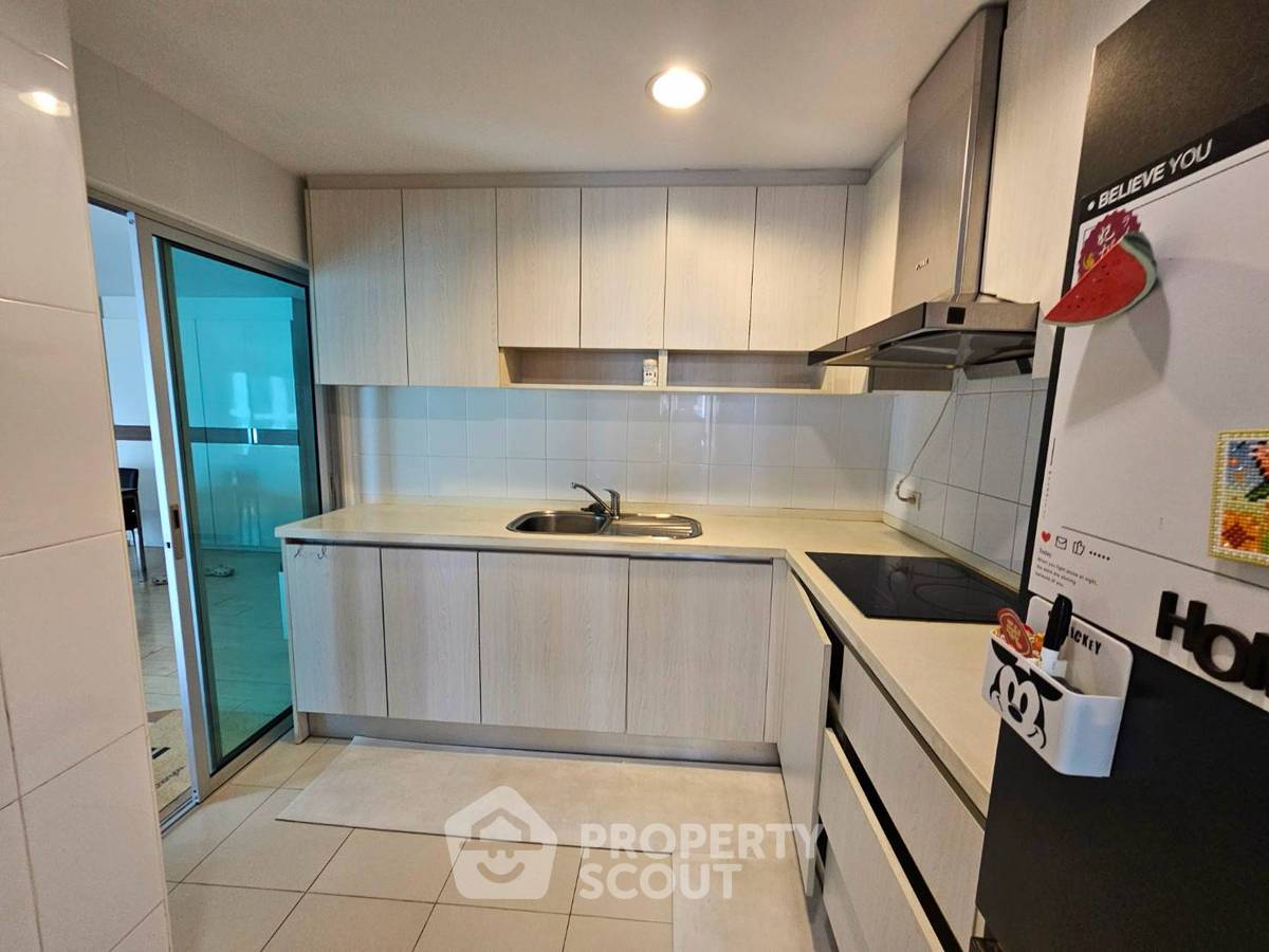 picture 15th-Floor 3-BR At Belle Grand Rama 9 Near MRT Phra Ram 9 (ID 3196936) - 5/16
