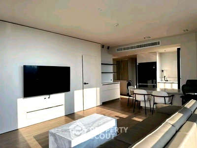 Condos for rent : 32nd-Floor 3-BR Condo At The Issara Sathorn, 110 Sqm (ID 3195431)