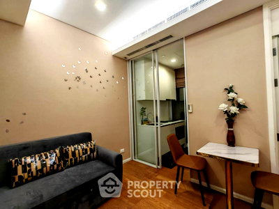 Condos for rent : 34th-Floor 1-BR 100m To MRT Phahon Yothin | The Saint Residences (ID 3195738)