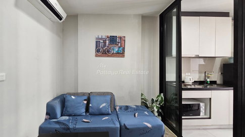 🛏️ 1 ห้องนอน - 🛁 1 ห้องน้ำ - 🏙️ Pool View - 🇹🇭 ชื่อไทย - 🏢 The Base Central Pattaya - รหัส: BASE60