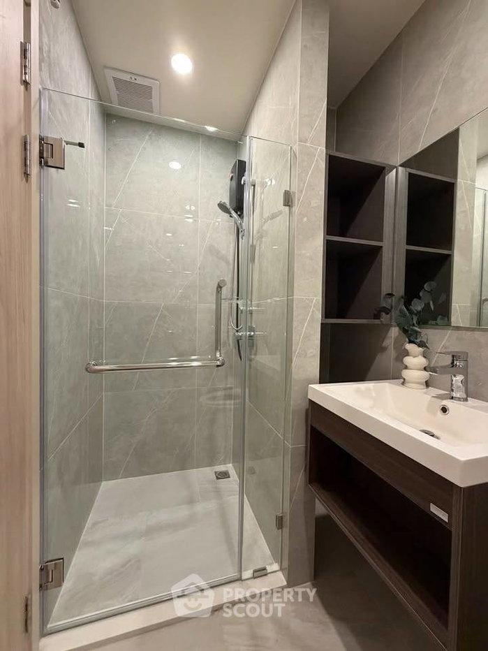 picture 15th-Floor 1-BR At Nue District R9, 200m To MRT Phra Ram 9 (ID 3197795) - 12/14