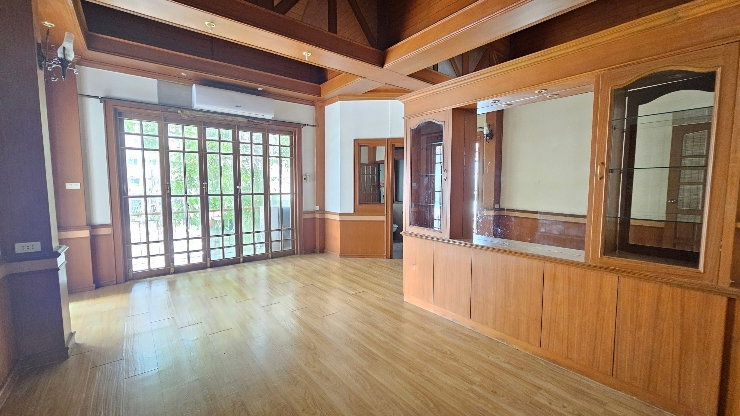 รูป 🏡#บ้านให้เช่า หมู่บ้าน เมืองเอก ใกล้ ม.รังสิต ✨ #เลี้ยงสัตว์ได้ 💥 บ้านเดี่ยวหลังใหญ่ บนพื้นที่ 105 ตร.วา - รูปที่ 9/11
