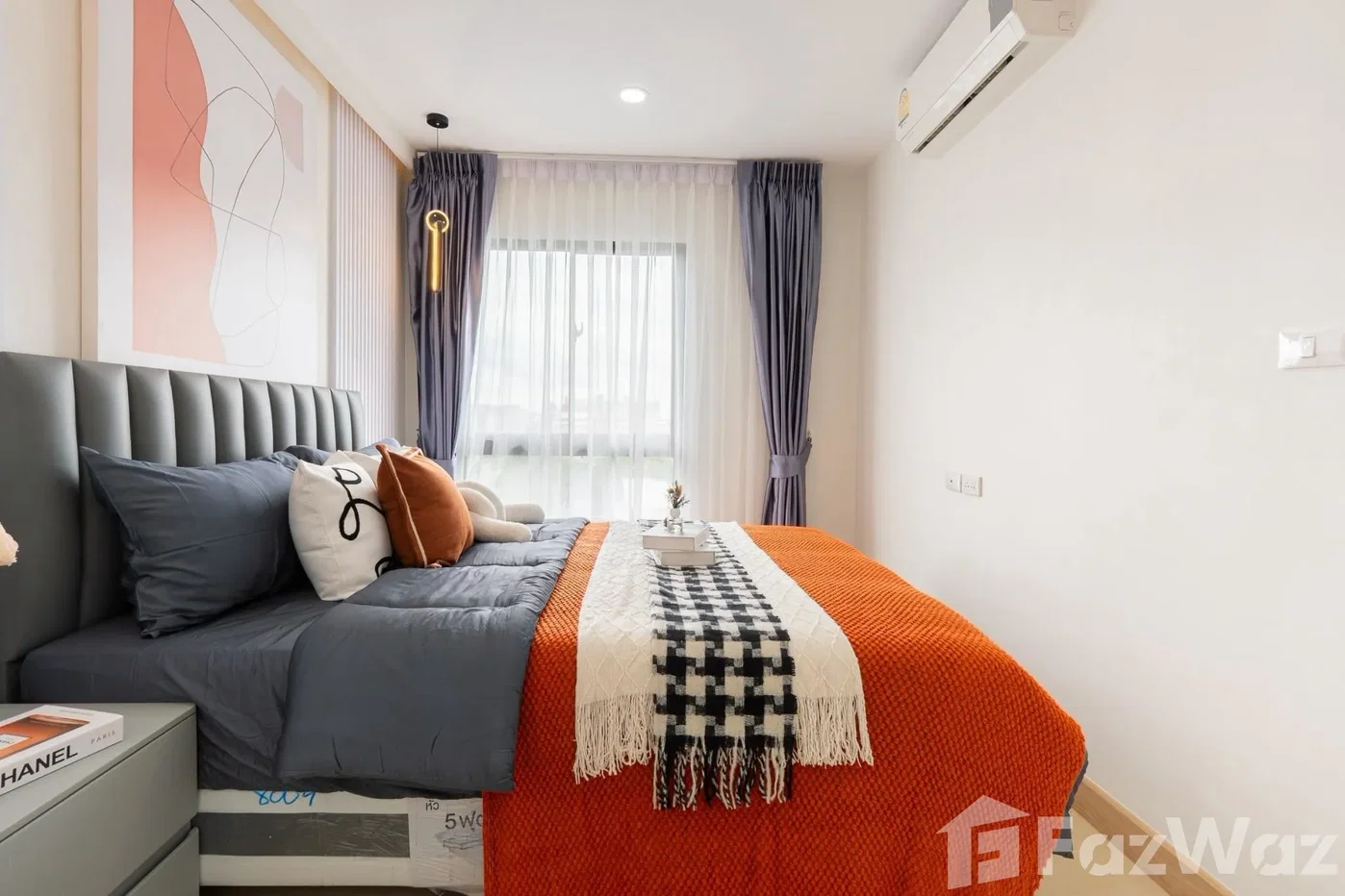picture Stylish 1-Bedroom Condo with Modern Interiors 6677314 - 2/9