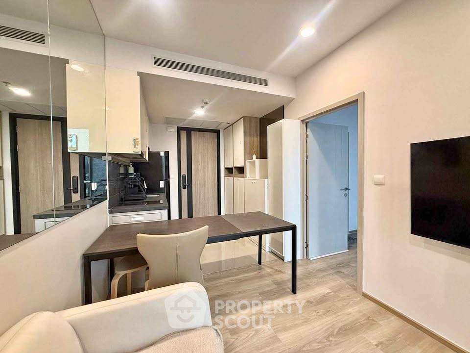 รูป ชั้น 15 ห้อง 1 ห้องนอน Oka Haus Sukhumvit 36 BTS ทองหล่อ (ID 2480471) - รูปที่ 1/13