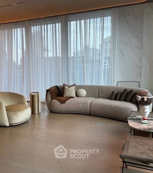 picture Pet-Friendly 1-BR, 157 Sqm | SCOPE Langsuan, 200m To BTS Chit Lom (ID 3197052) - 2/19