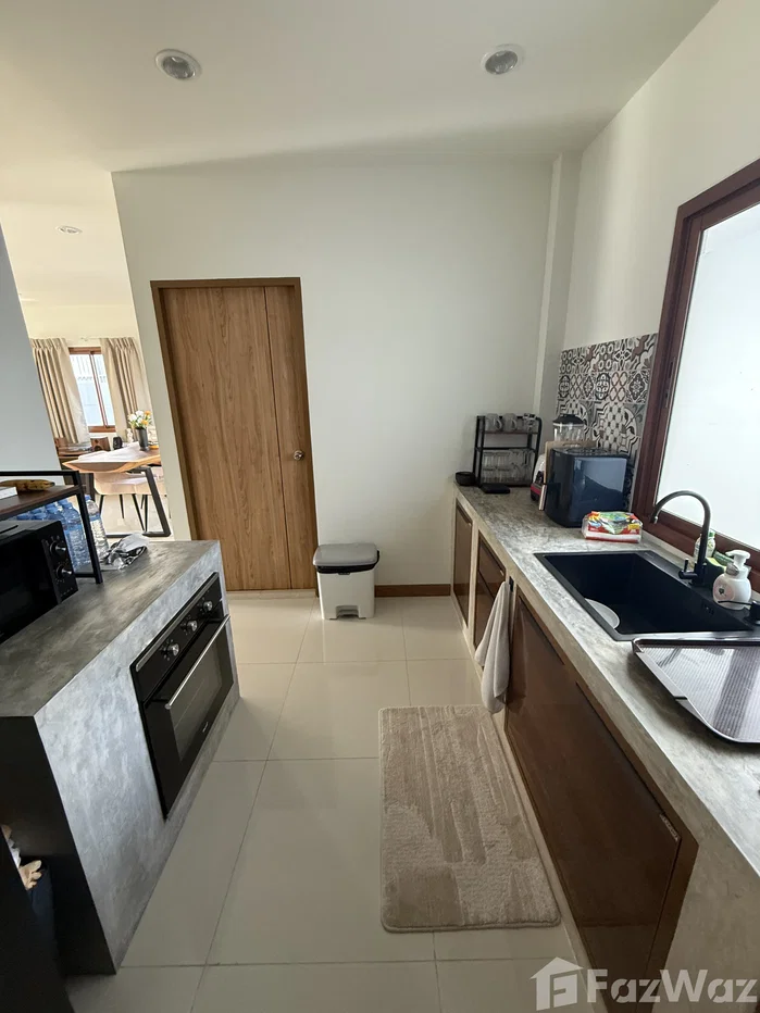 picture Rare Corner Townhouse for Sale – Bangtao, Phuket 6669237 - 6/15