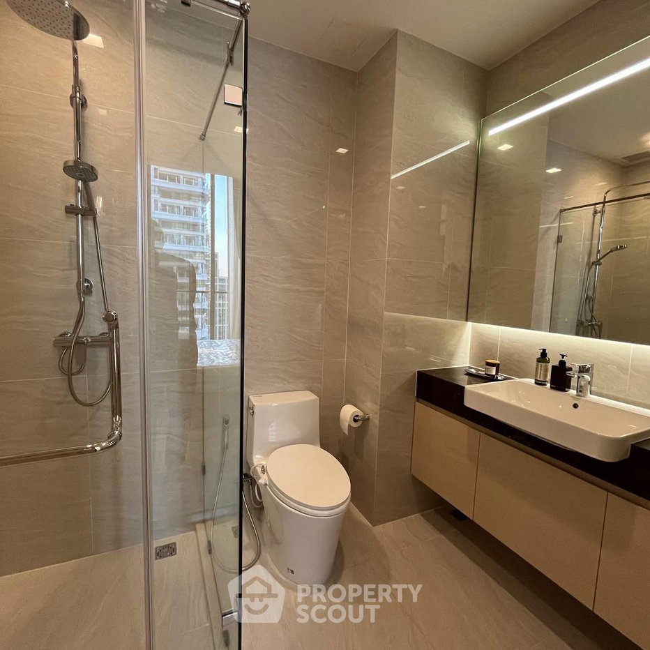 picture 23rd-Floor 1-BR Noble State 39 Near BTS Phrom Phong (ID 3197054) - 8/15