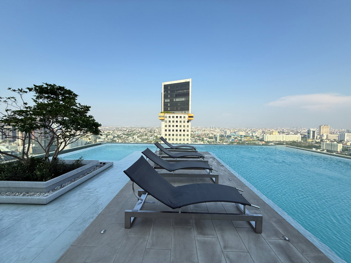 picture For Sale | KnightsBridge Prime Ratchayothin | Next to BTS Phahonyothin 24 - 13/24