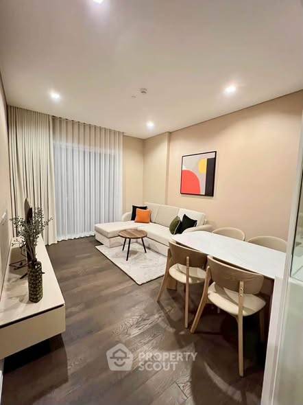 รูป ใกล้ MRT พหลโยธินเพียง 100 ม. คอนโด 2 ห้องนอน The Saint Residences (ID 3197039) - รูปที่ 2/13