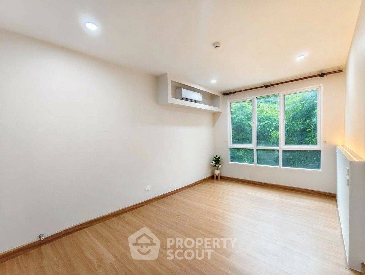 picture Great Value 1-BR For Sale At Voque Sukhumvit 16 Condominium Near MRT Queen Sirikit (ID 3195533) - 15/17