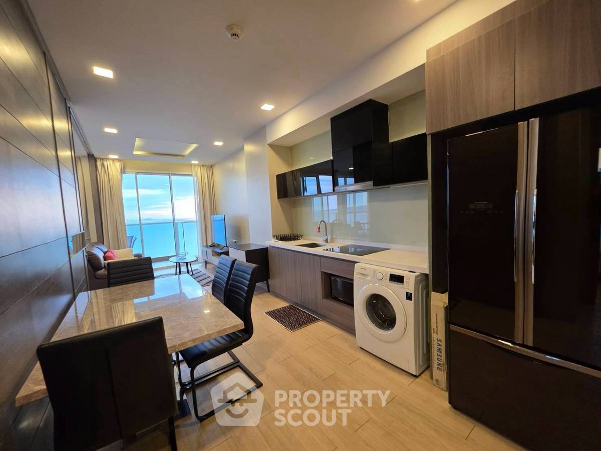 picture 2-Bedroom Condo At Cetus Beachfront, Jomtien Beach (ID 3196957) - 10/18
