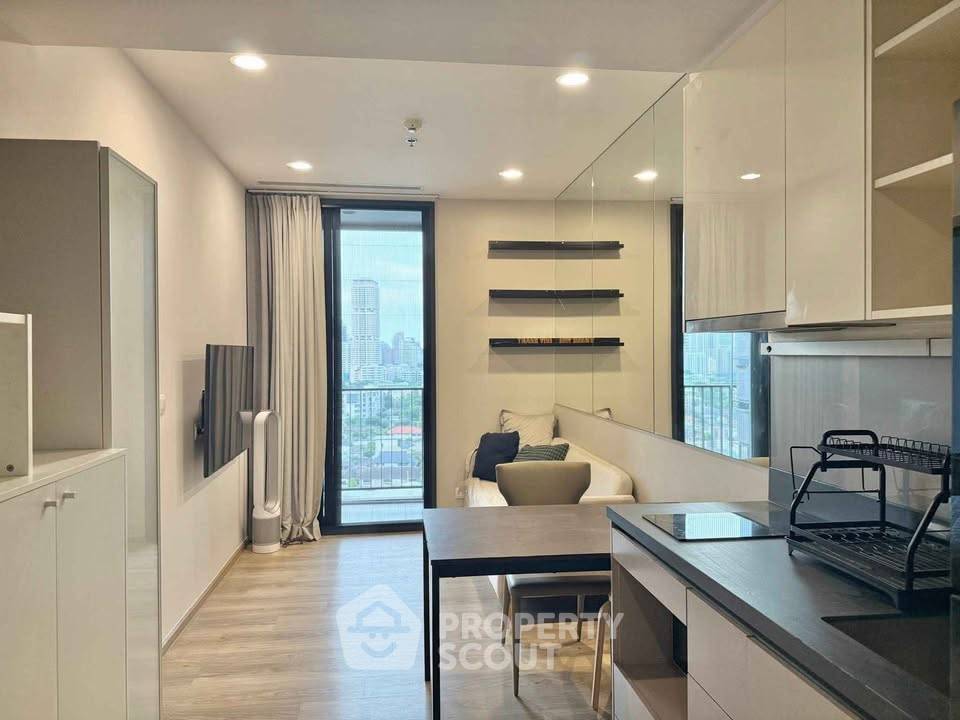 รูป ชั้น 15 ห้อง 1 ห้องนอน Oka Haus Sukhumvit 36 BTS ทองหล่อ (ID 2480471) - รูปที่ 2/13