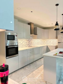 คอนโด 2 ห้องนอน ขนาด 202 ตร.ม. Moon Tower Condominium ใกล้ BTS ทองหล่อ (ID 3195435)
