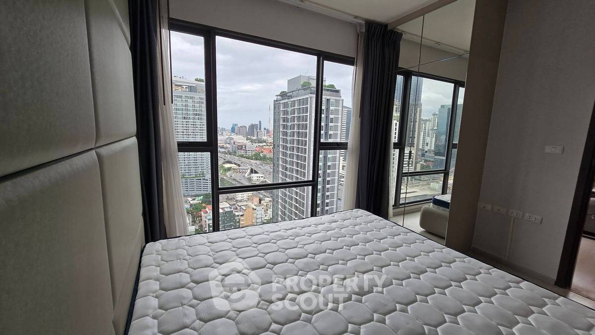 picture 27th-Floor 2-BR At Rhythm Asoke, 300m To MRT Phra Ram 9 (ID 3197046) - 7/10