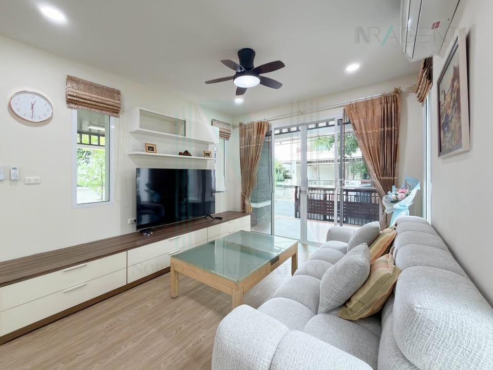 picture For Rent 2-story House BLUE LAGOON 1 3 bedroom 3 bathroom - 3/8