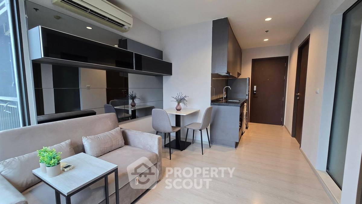 picture 27th-Floor 2-BR At Rhythm Asoke, 300m To MRT Phra Ram 9 (ID 3197046) - 9/10