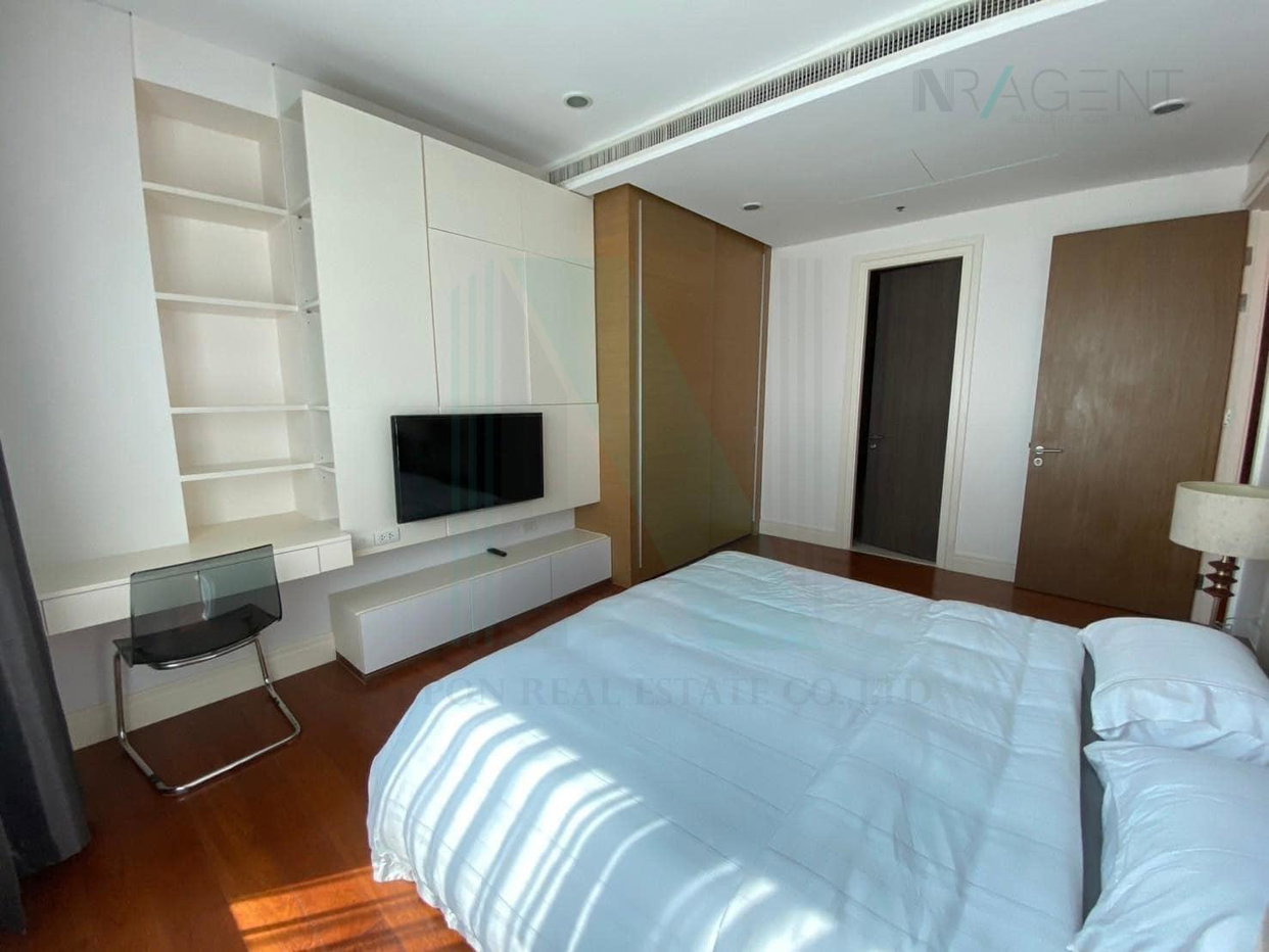 picture 🚩 For Sell Condo BRIGHT SUKHUMVIT 24 Building B, Floor 7,1 bed room, Room size 67.00 sqm - 3/8