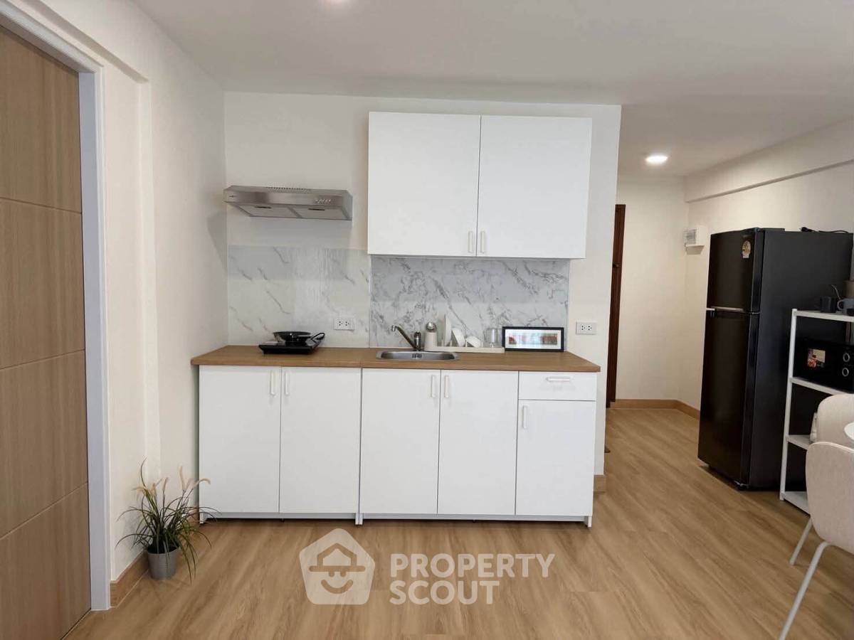 picture 1-BR Condo At Raintree Villa Sukhumvit 53 Near BTS Thong Lor (ID 3197192) - 10/14