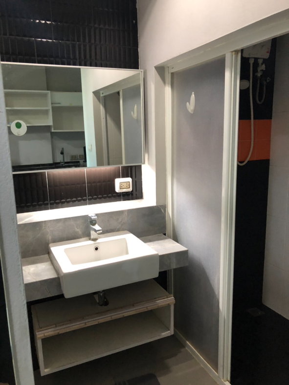 picture Dream Boxx for rent the best price. - 8/10