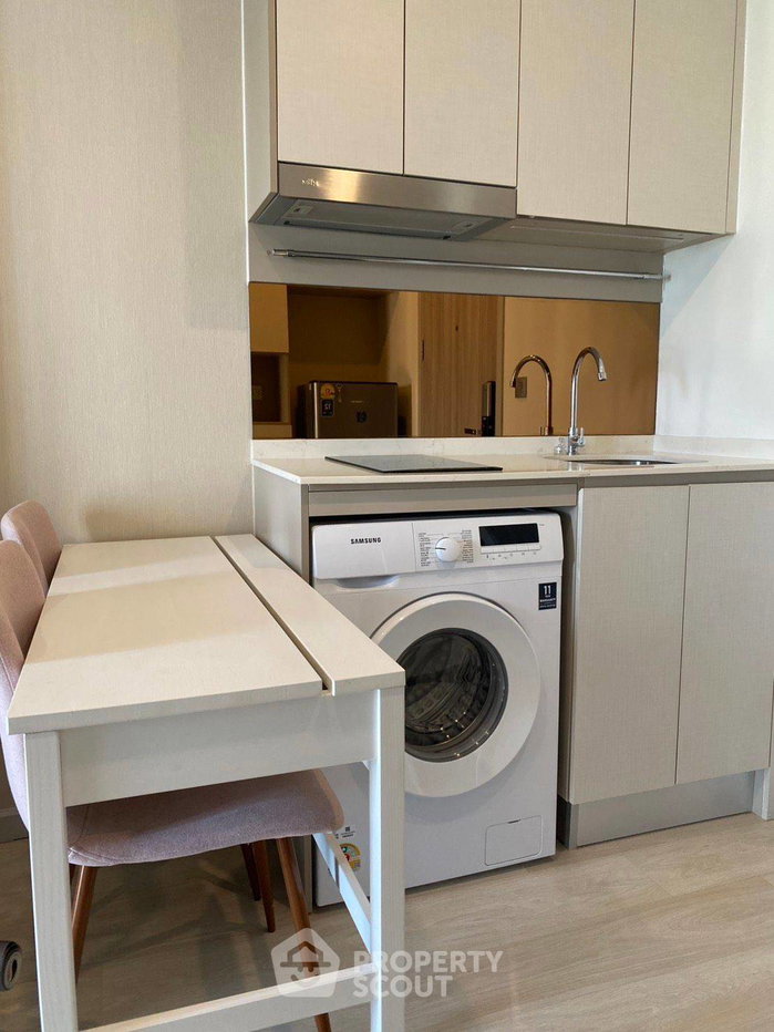 picture 17th-Floor 1-BR Knightsbridge Prime Sathorn Near BTS Saint Louis (ID 3195447) - 3/5