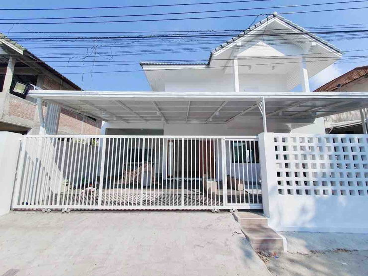 picture For Rent | Renovate Home 52 sqw. near bts Onnut  - 1/14