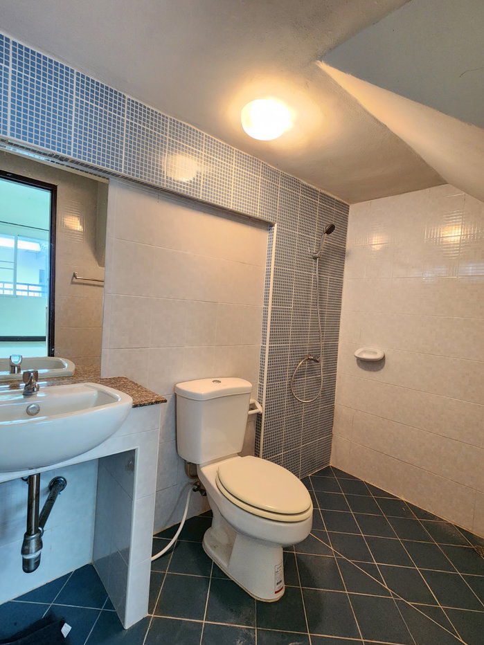 picture TOWNHOUSE (Phanason Residence Village) - 8/21