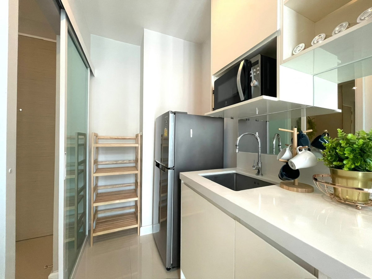 picture [VR0695] 🔥 17,000/Month | The Sky Sukhumvit 34.75 sqm 1BR Separated Kitchen High-End Built-in  Only 300M to BTS Udom Suk! 🔥 - 17/18