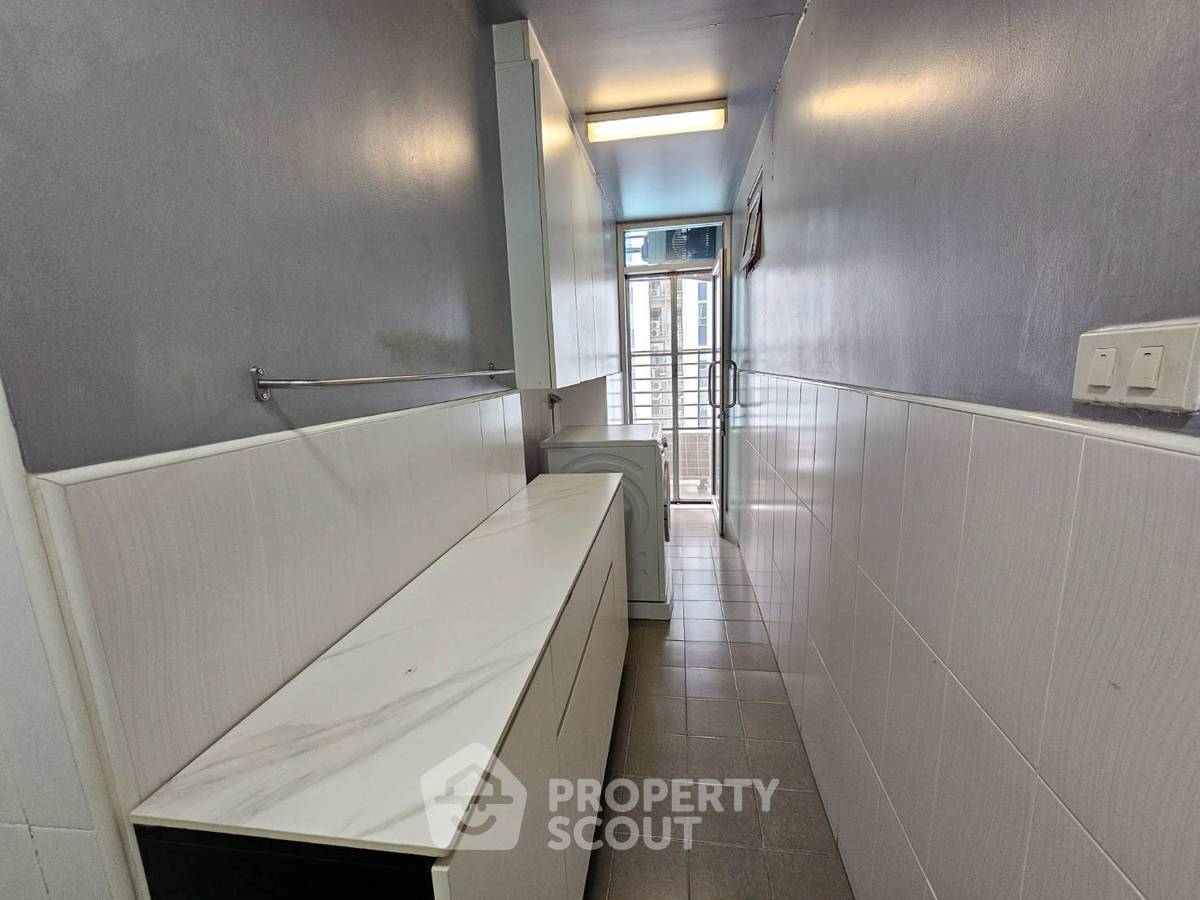 picture 15th-Floor 3-BR At Belle Grand Rama 9 Near MRT Phra Ram 9 (ID 3196936) - 6/16