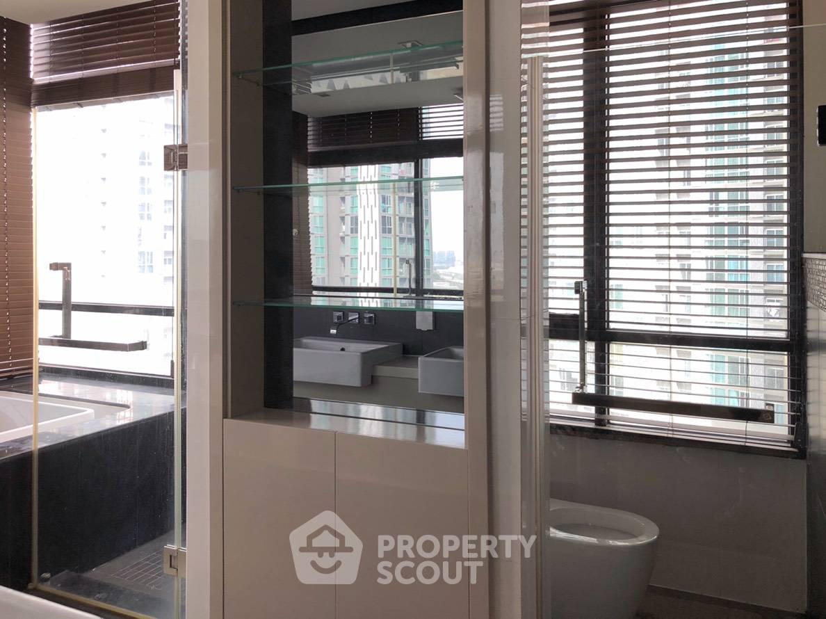 picture 2-BR Ivy Ampio Rachada - Rama 9 Near MRT Thailand Cultural Centre (ID 888731) - 8/10
