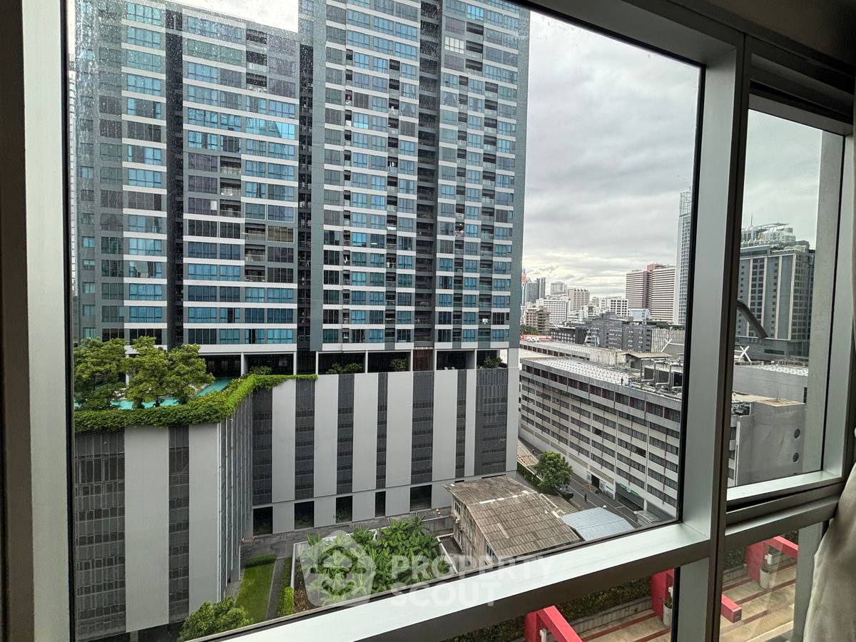 รูป ใกล้ BTS นานา เพียง 200 ม. | 1-BR The Trendy Condominium (ID 883679) - รูปที่ 15/15