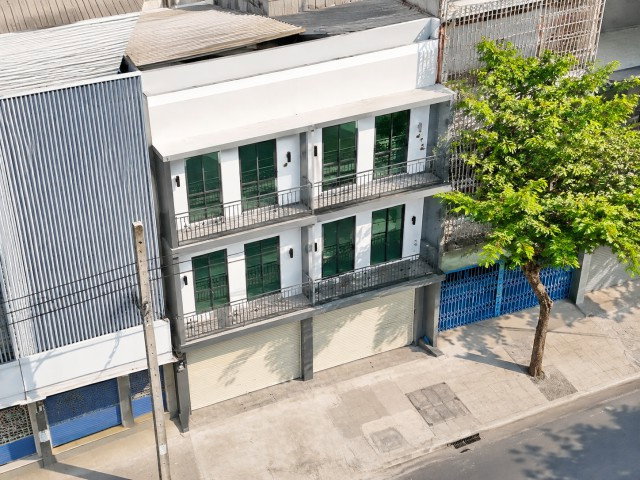 รูป บางมด สุขสวัสดิ์ ให้เช่าอาคารพาณิชย์2คูหา3ชั้น 50ตร.ว.320ตร.ม  โรงพยาบาลบางปะกอก9 อินเตอร์เนชั่นแนล 1.0 กม. - รูปที่ 8/8