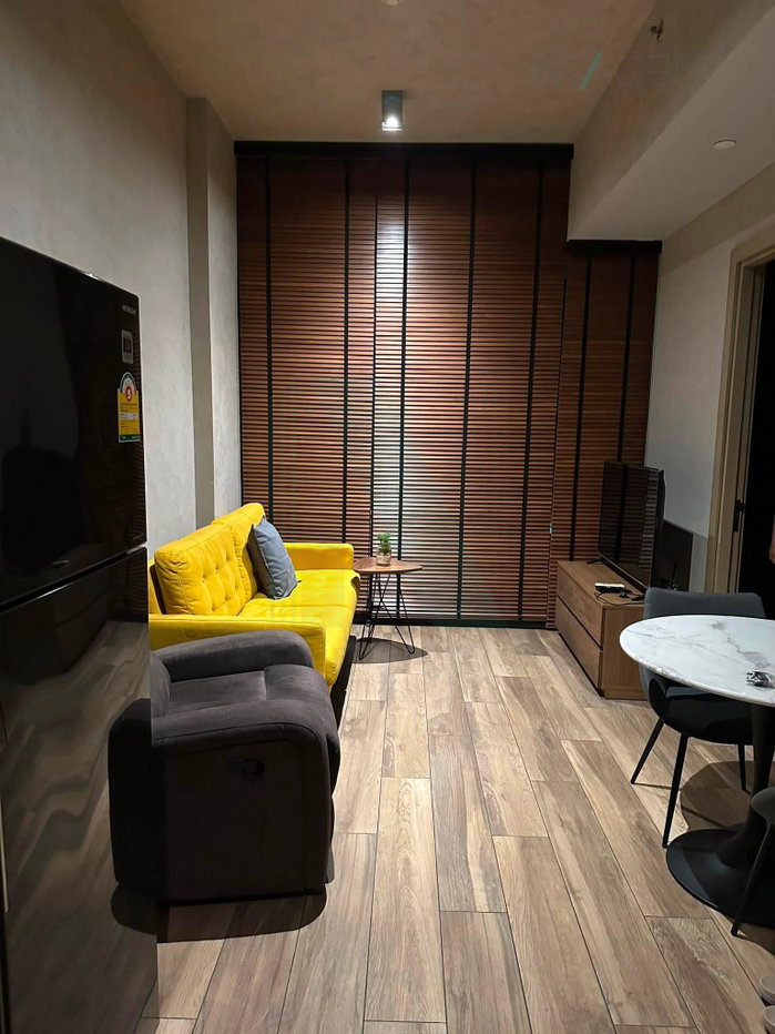picture 🔺 For Rent Condo THE LOFTS ASOKE Building 1, Floor 10,1 bed room, Room size 35 sqm - 2/8