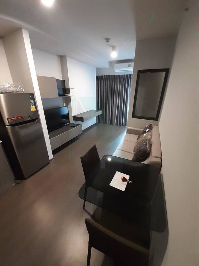 picture For Rent Condo IDEO PHAHOLYOTHIN - CHATUJAK Building 1, Floor 28,1 bed room, Room size 35.00 sqm - 6/8