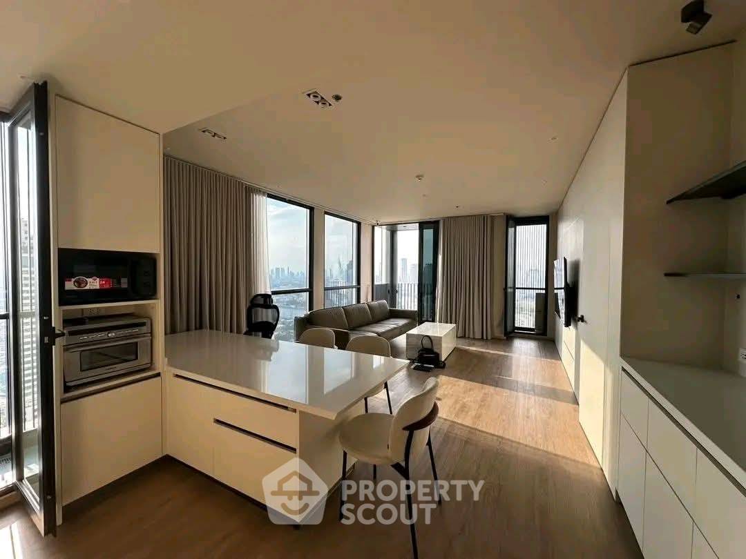 รูป คอนโด 3 ห้องนอน ชั้น 32 The Issara Sathorn ขนาด 110 ตร.ม. (ID 3195431) - รูปที่ 2/7