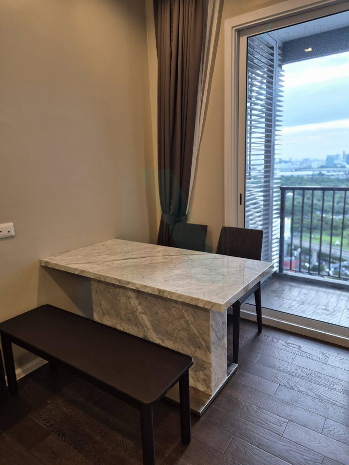picture For Rent Condo THE SAINT RESIDENCES Building C, Floor 24,2 bed room, Room size 57 sqm - 3/8