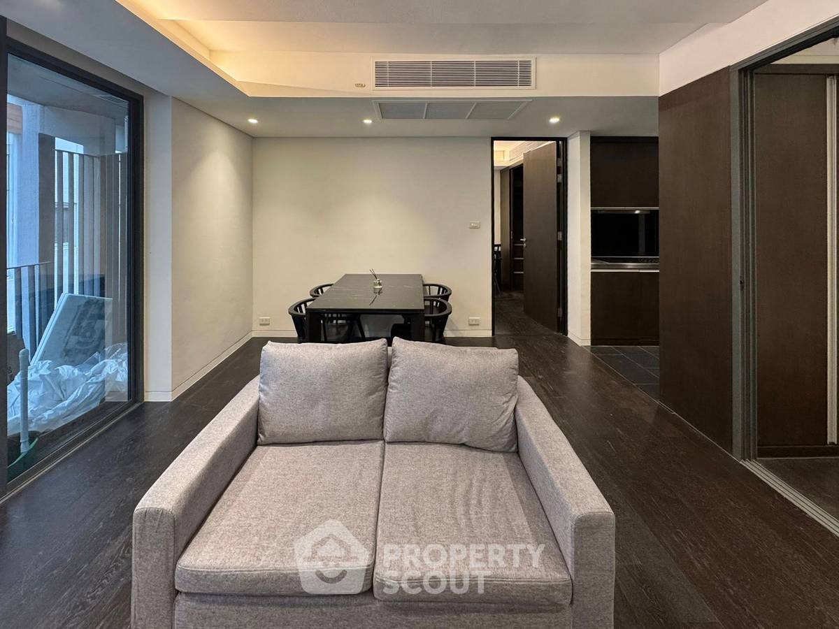 picture 2-BR Condo At Siamese Gioia Near MRT Phetchaburi (ID 2258711) - 2/18