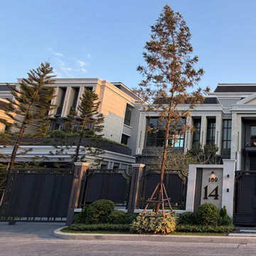 Connoisseur บ้านหรูพัฒนาการ อยู่ต้นซอยพัฒนาการ32 แต่งครบ หลังสุดท้าย สนใจต่อรองราคาได้ค่ะ