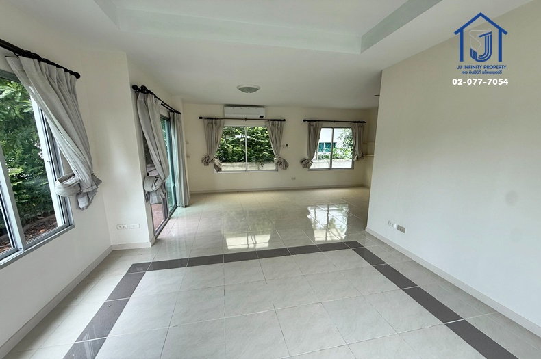 รูป ขายบ้านเดี่ยว 2 ชั้น หมู่บ้าน รสิกา เทพารักษ์ ถนนบางพลี-ตำหรุ ใกล้เซ็นทรัลบางนา และ BTS บางนา - รูปที่ 3/12